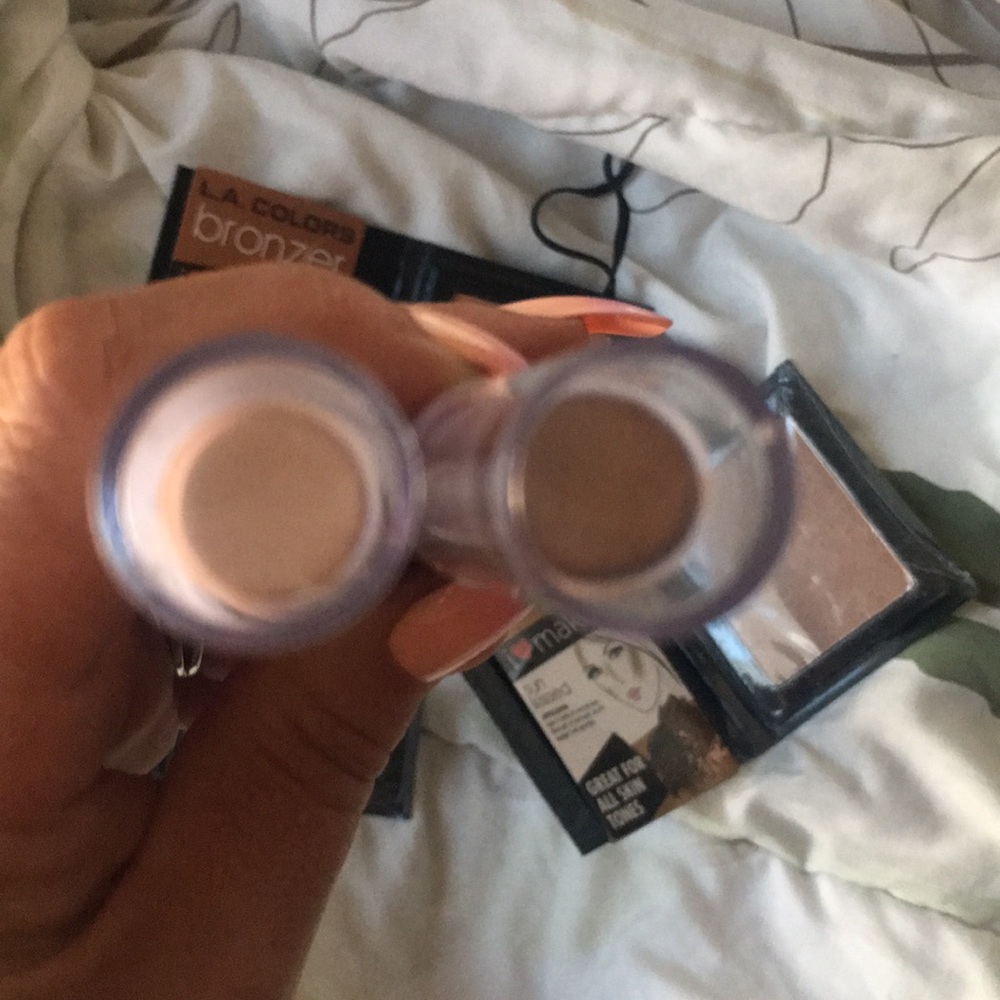 Makeup bundle - Picture 3 of 7